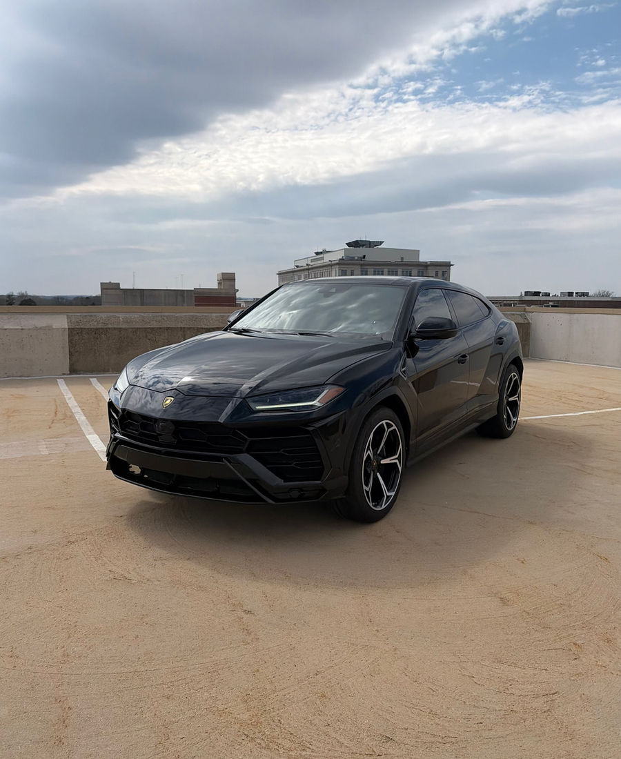 Lamborghini Urus exotic car rental in Miami